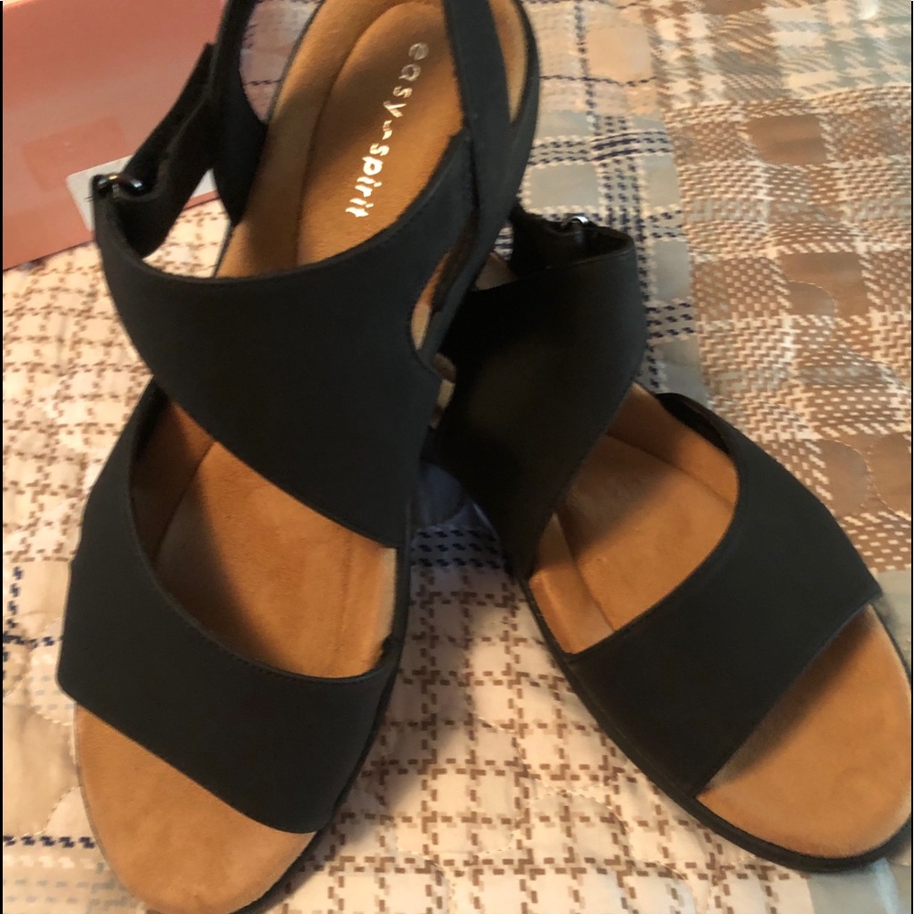 Easy Spirit Kasha 3 black sandals - Sz 11 Med